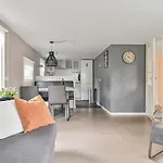 Ruime Luxe 4 Persoons Midden Op De Veluwe * Hoenderloo