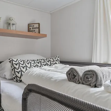 Apartamento Ruime Luxe 4 Persoons Midden Op De Veluwe