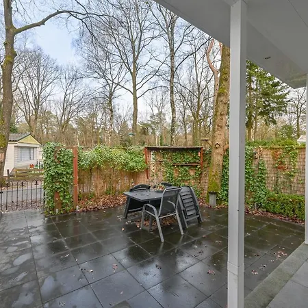 Ruime Luxe 4 Persoons Midden Op De Veluwe Appartement *