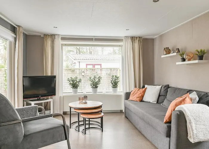 Ruime Luxe 4 Persoons Midden Op De Veluwe Hoenderloo