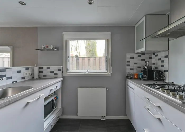 Ruime Luxe 4 Persoons Midden Op De Veluwe Hoenderloo